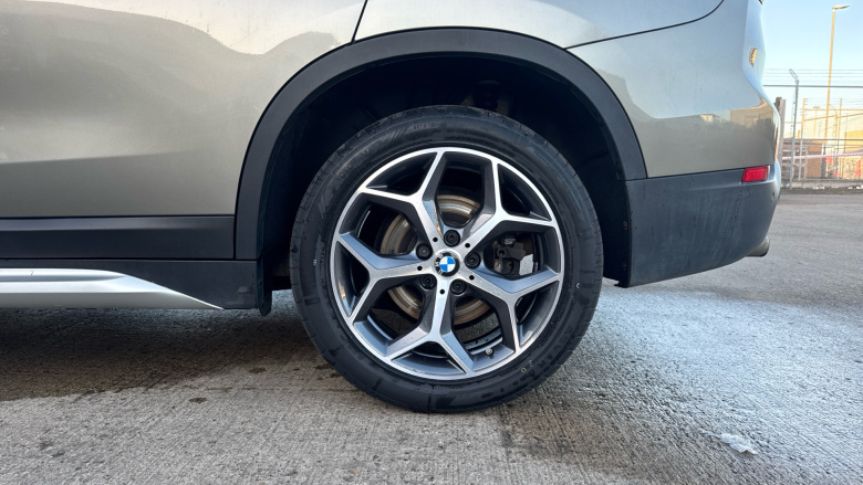 BMW X1 xDrive 20i xLine 5dr Step Auto Petrol Estate